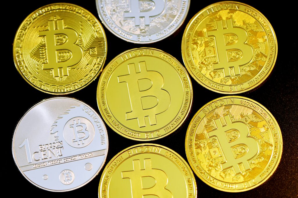 Effortlessly Manage Bitcoin With Business Finances - Image 11