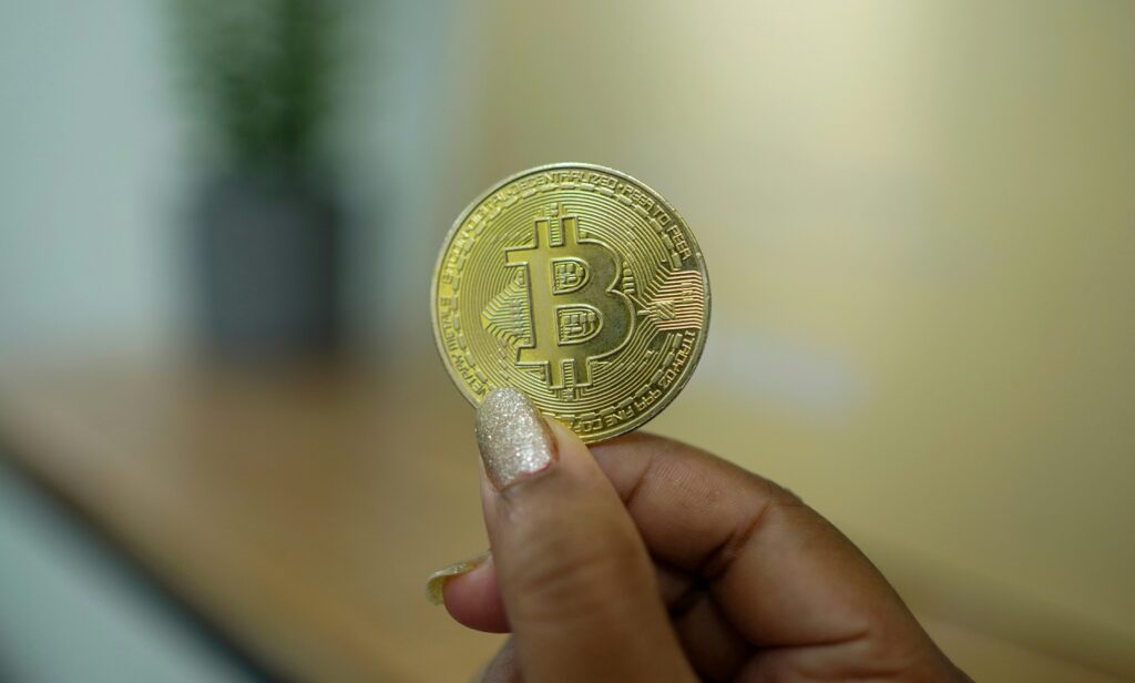 Effortlessly Manage Bitcoin With Business Finances - Image 8